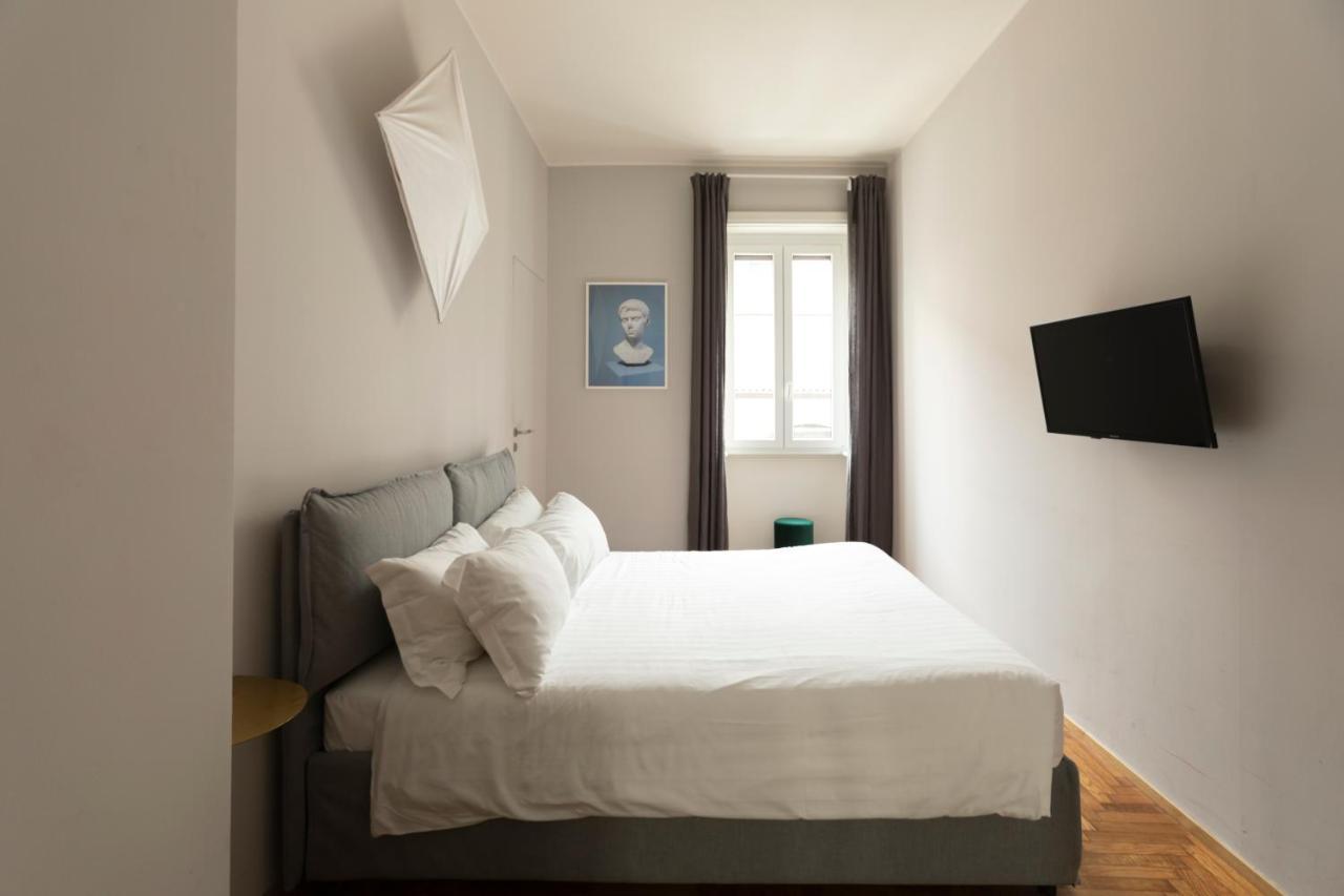 Duomo Big Apartment Милан Экстерьер фото